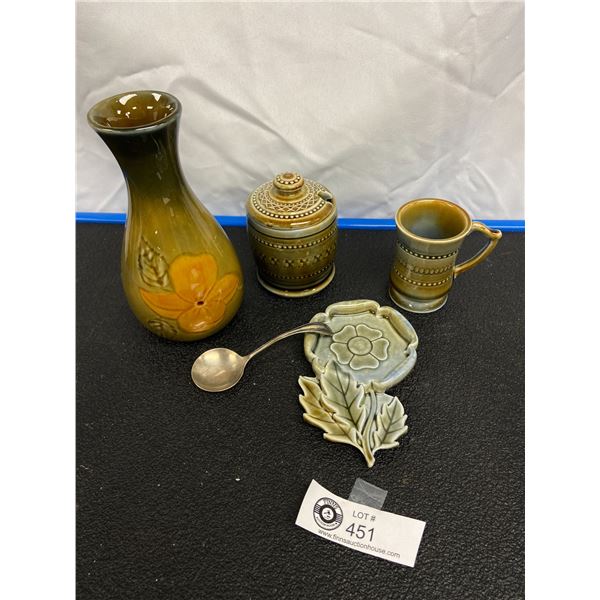 Lot of 4 Wade Irish Pocelain Itms. Vase,Condiment Jar, Cup and Poppy