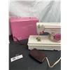 Image 2 : Vintage Sears Lockstitch Childs Sewing Machine