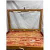 Image 1 : Nice Vintage Large Display Case