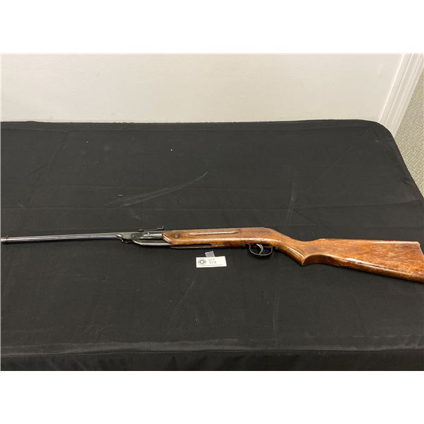 Very Nice Vintage Pellet Rifle in Good Working Order