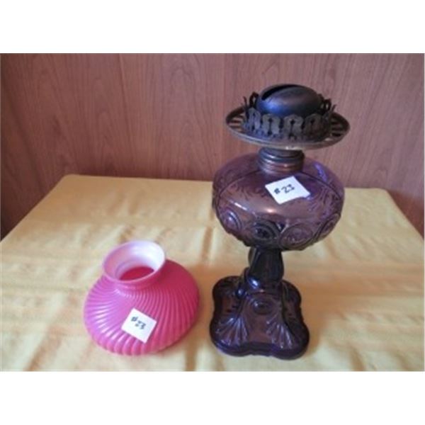 1 SQUARE AMETHYST SQUARE SWIRL LAMP BASE & PINK SWIRL SHADE