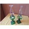Image 1 : 2 SQUARE GREEN SWIRL LAMPS WITH CHIMNEYS