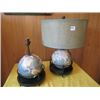 Image 1 : 2 COLLECTIBLE ELECTRIC CERAMIC LAMPS
