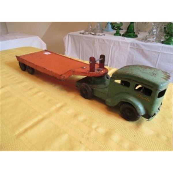 METAL TRUCK & TRAILER TOY