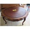Image 1 : ROUND FRENCH PROVINCIAL STYLE COFFEE TABLE