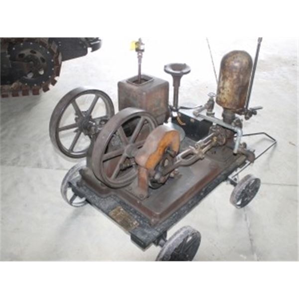 IH 4 HP C/W MEYERS PUMP & CART