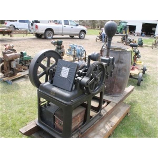 KEWANEE TYPE 25 WATER PUMP