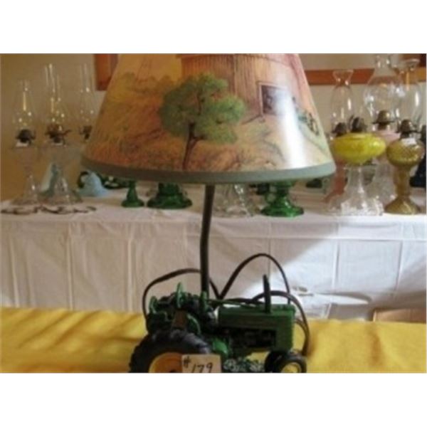 JOHN DEERE LAMP WITH SHADE