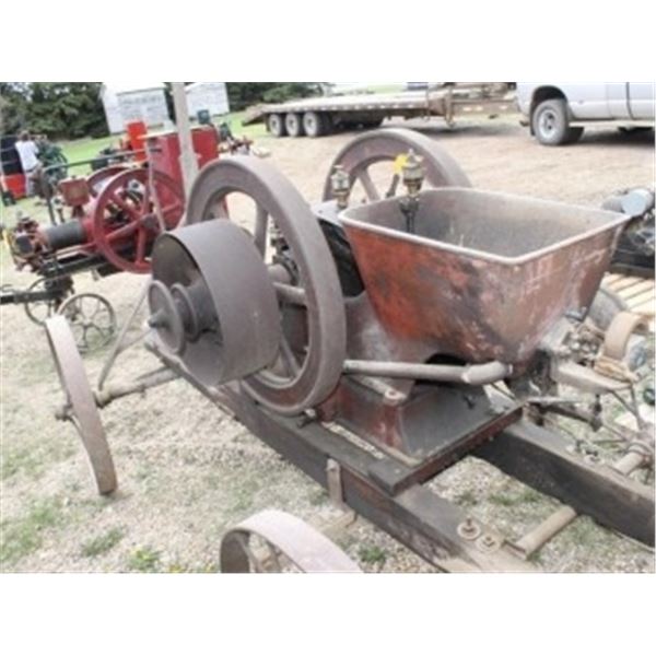 APPROX 1919 NEW HOLLAND 8154 - 5 HP C/W HAND BRAKE