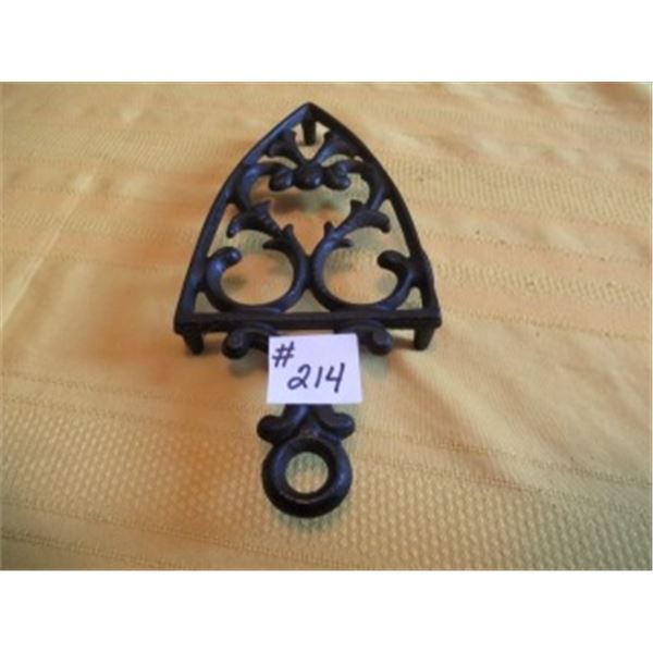 IRON TRIVET