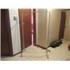 Image 1 : ROLLING CLOTHING RACK