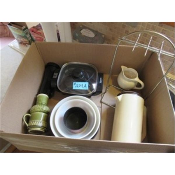 BOX WITH ELECTRIC FRYING PAN, MIXING BOWLS, PITCHER