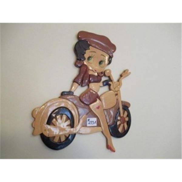 BETTY BOOP WOOD WALL PLAQUE