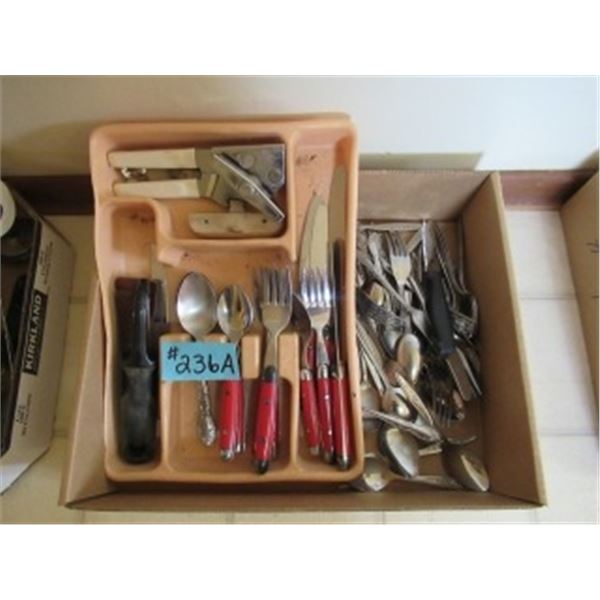 BOX WITH ASSORTED CUTLERY & TRAY
