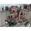 Image 3 : MASSEY HARRIS 4.5 HP; VERY ORIGINAL; ON CART; C/W BELT PULLEY