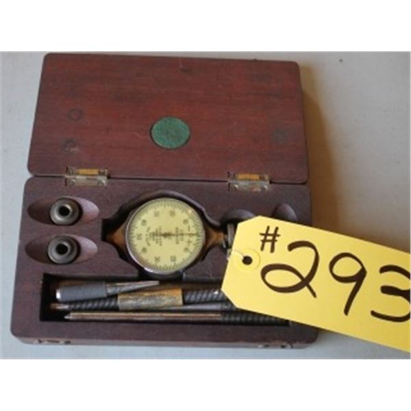 LISTER SPEED INDICATOR IN ORIGINAL BOX