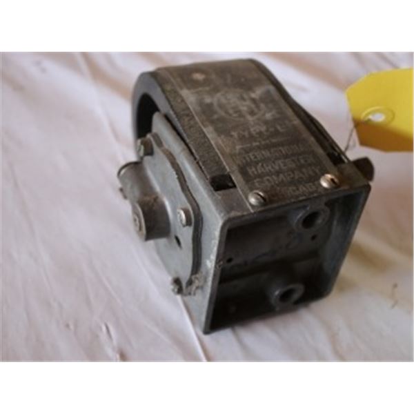 IH TYPE L PART MAGNETO