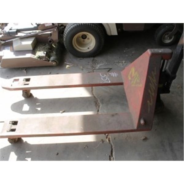 PALLET JACK