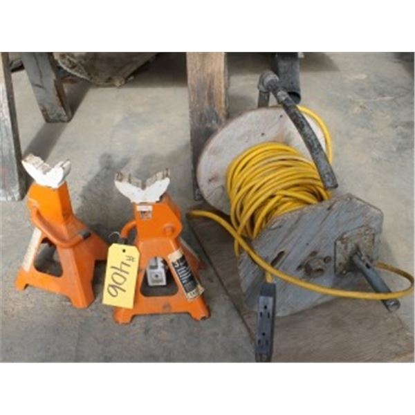 2 JACK STANDS, EXTENSION CORD ON REEL