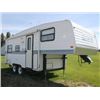 Image 2 : 1998 SPORTSMASTER APPROX 22' FIFTH WHEEL HOLIDAY TRAILER