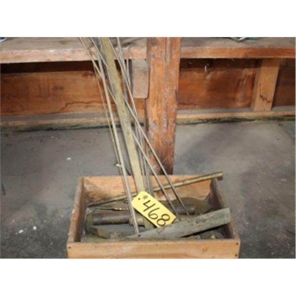 BOX OF ASST METAL