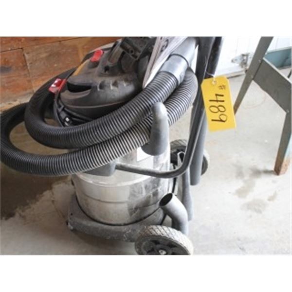 SHOP VACUUM