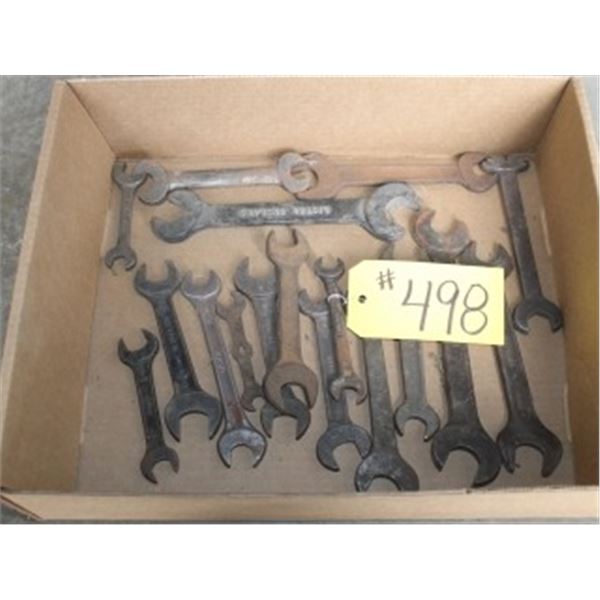 BOX WITH APPROX 20 LISTER WRENCHES