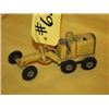 Image 1 : COLLECTIBLE METAL GRADER TOY