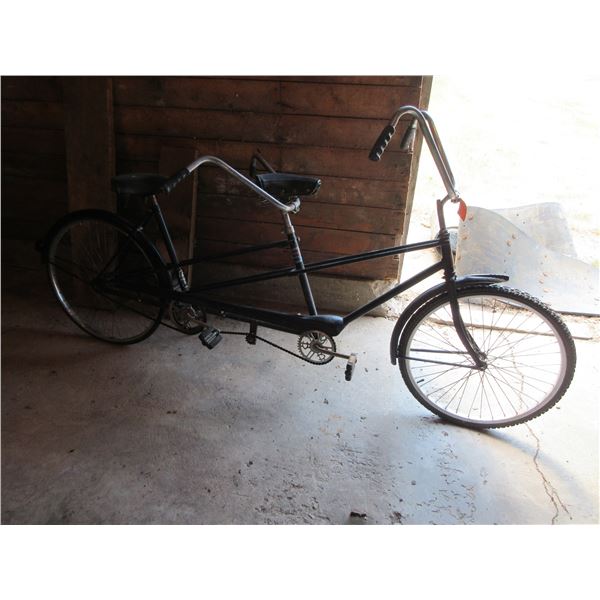 CCM DOUBLE BICYCLE (BLACK)