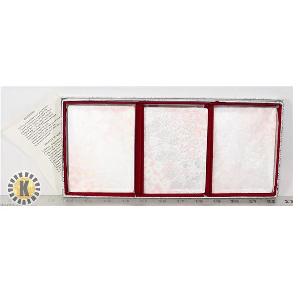 VINTAGE 1970'S JAPANESE SET