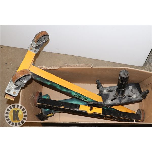 HEAVY DUTY ENGINE STAND. MISSING FASTENERS