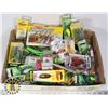 Image 1 : LARGE FLAT OF ASSORTED FISHING TACKLE