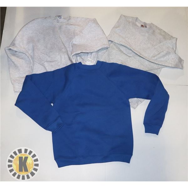 3 SIZE XL SWEAT SHIRTS