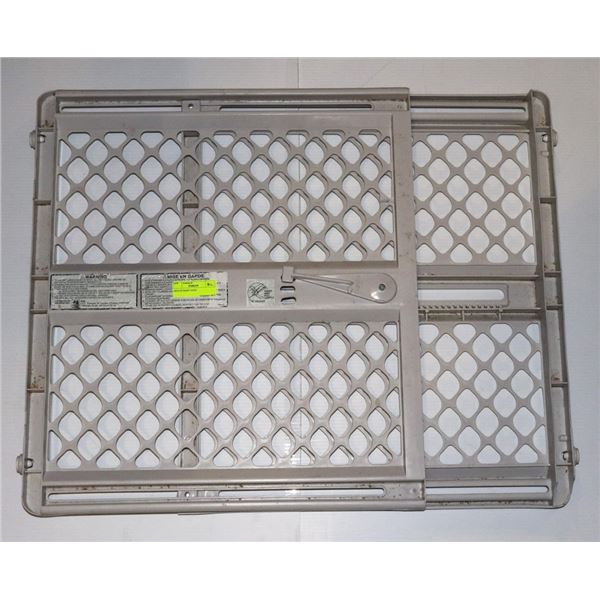 ESTATE BABY GATE