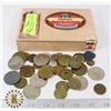 Image 1 : 1 WOODEN CIGARILLO BOX WITH 41 TOKENS AND TRADE