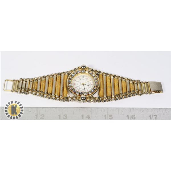 LADIES VINTAGE GOLD & IRIDESCENT WATCH