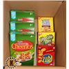 Image 1 : BOX OF CEREAL AND CRACKERS