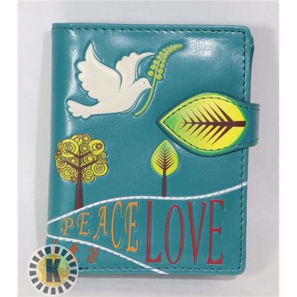 NEW SHAG WEAR WOMEN'S WALLET