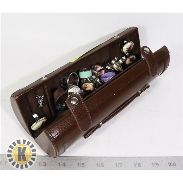 BROWN LEATHER ROUND CASE W/ RINGS