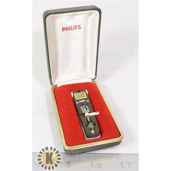 VINTAGE PHILIPS RECORD PLAYER