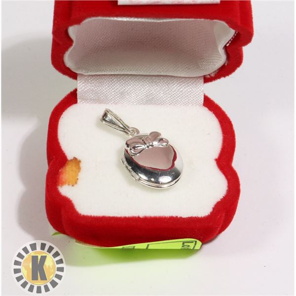 SILVER LOCKET  PENDANT