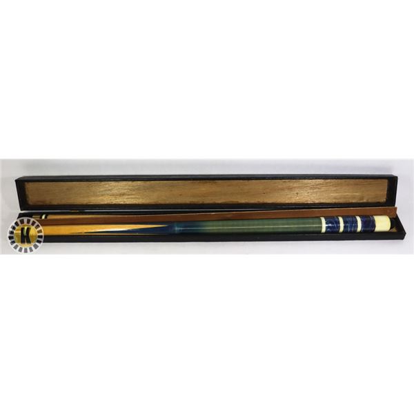 POOL CUE WITH CASE.