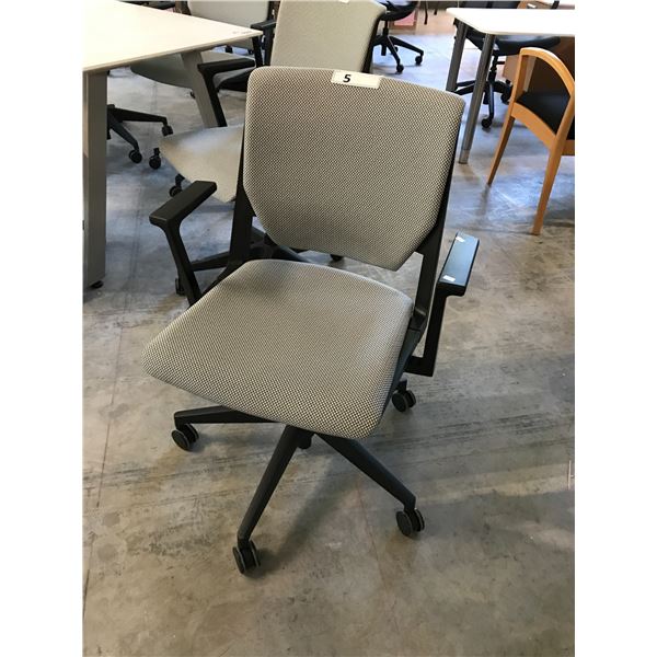 GREY HAWORTH 'VERY' FLEX-BACK TASK CHAIR