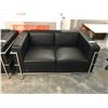 Image 2 : BLACK CHROME FRAME 2 SEAT RECEPTION SOFA