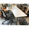 Image 2 : WHITE 5'X4' CORNER COMPUTER TABLE (LH)