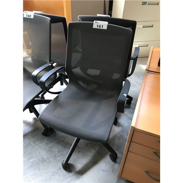 GREY EURO STYLE MESH FLEX-BACK TASK CHAIR