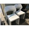 Image 1 : 10 WHITE STACKING CHAIRS