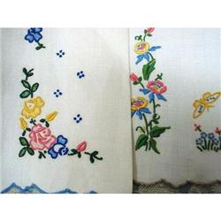 Set of 2 LINEN GUEST TOWELS EMBROIDERY #1888210