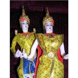 9  Thailand Tagged Cloth Pair on Stand #1888623