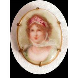 Victorian Handpainted Porcelain BROOCH Queen of#1889162